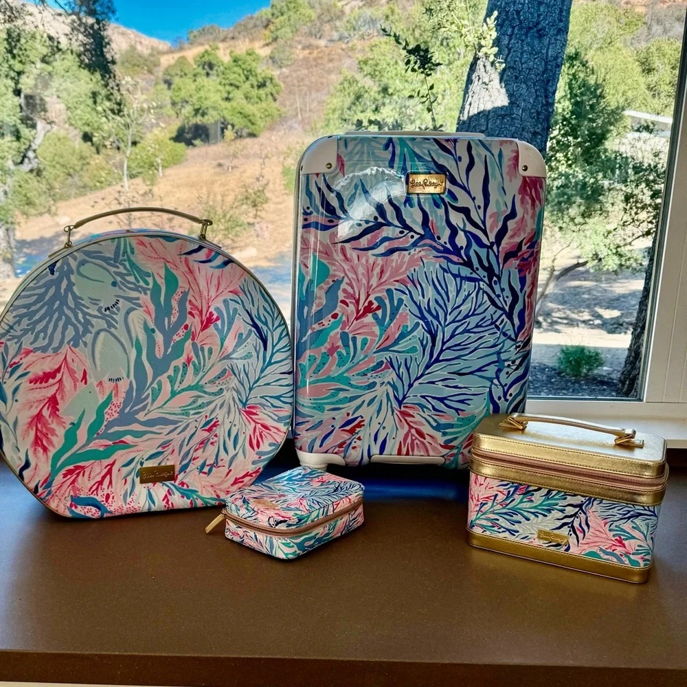 Lilly Pulitzer Kaleidoscope Carry-on Luggage